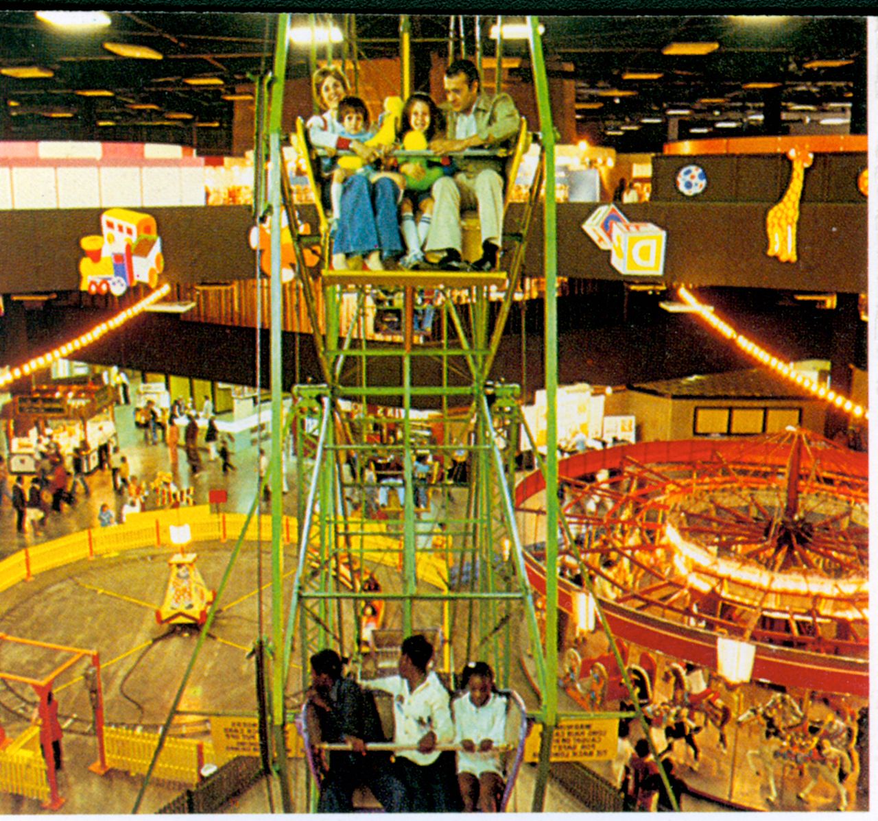 amusement parks brochures